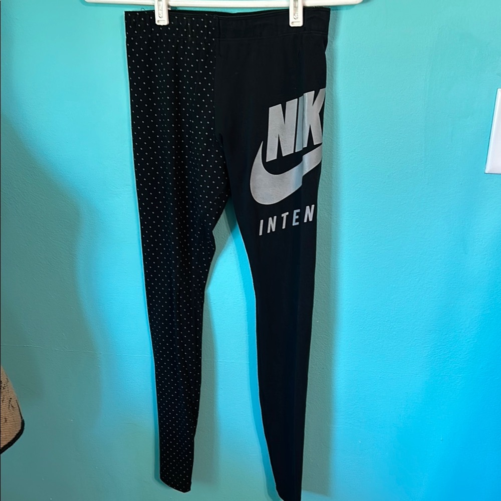 Nike Polka Dot Streetwear Active Black Leggings S